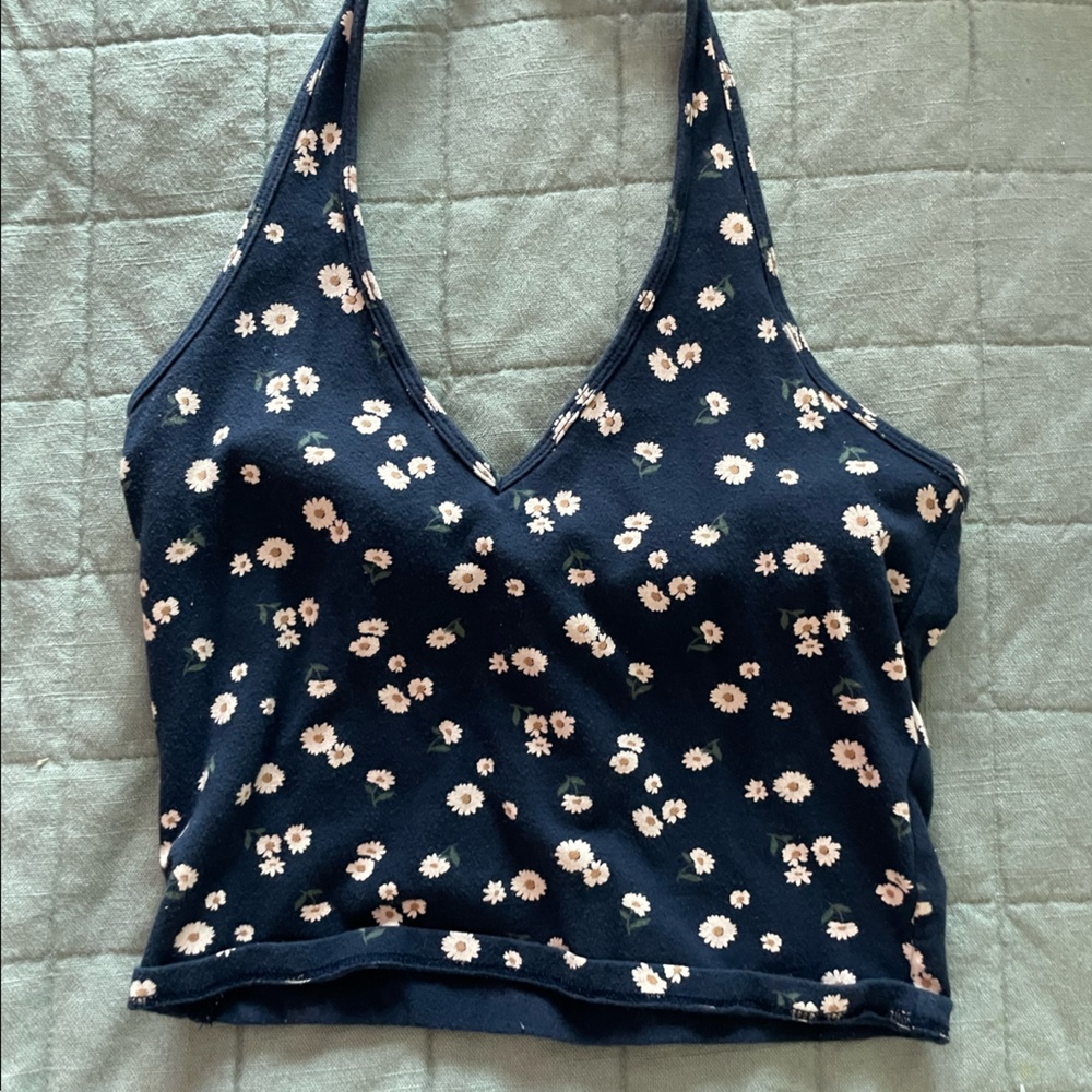 Hollister top from Must-Have collection